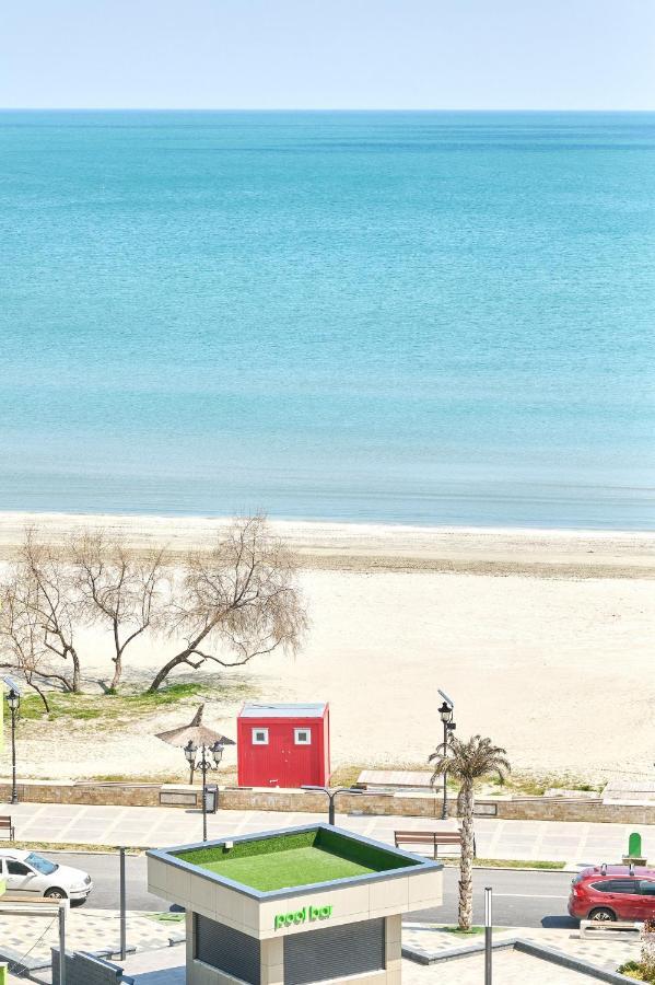 Moonstar Apartment - Spa N Pools Beach Resort Mamaia Exterior foto